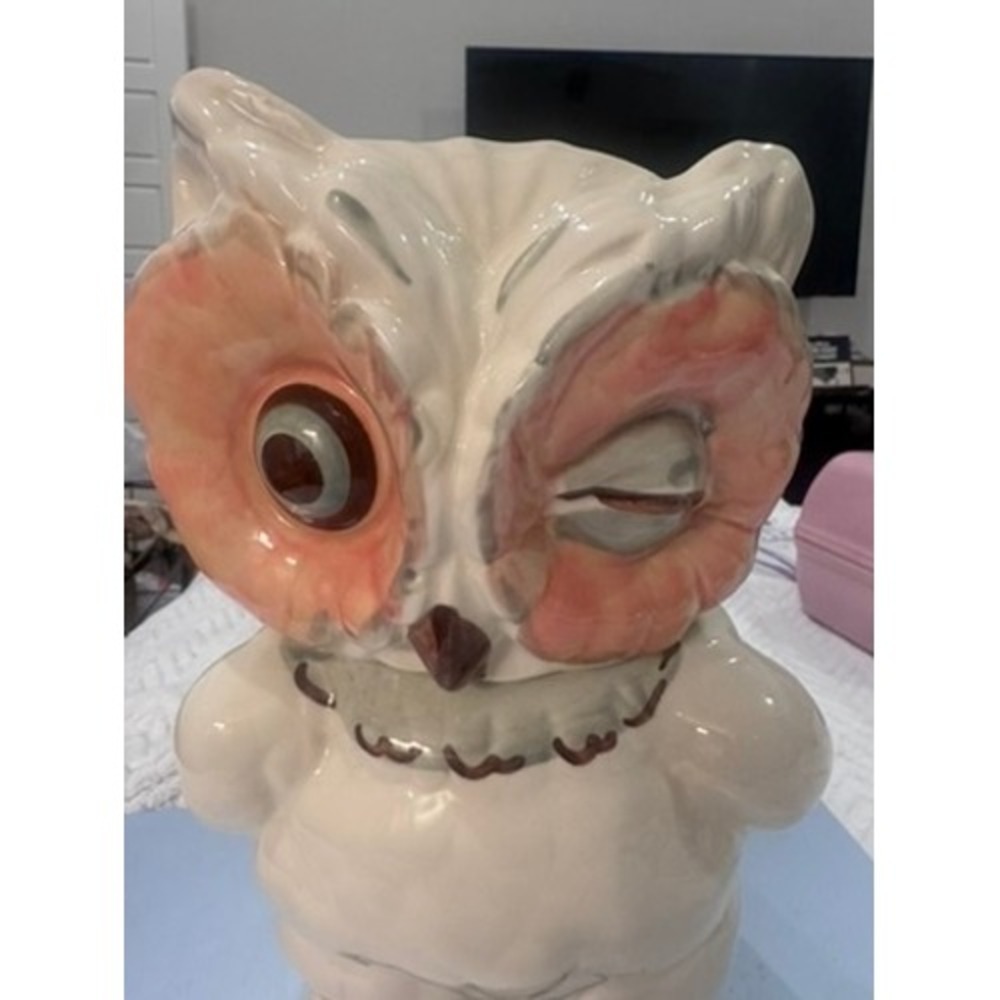 Vintage Shawnee Winking Owl Cookie Jar EUC pottery Z99 - Picture 2 of 8